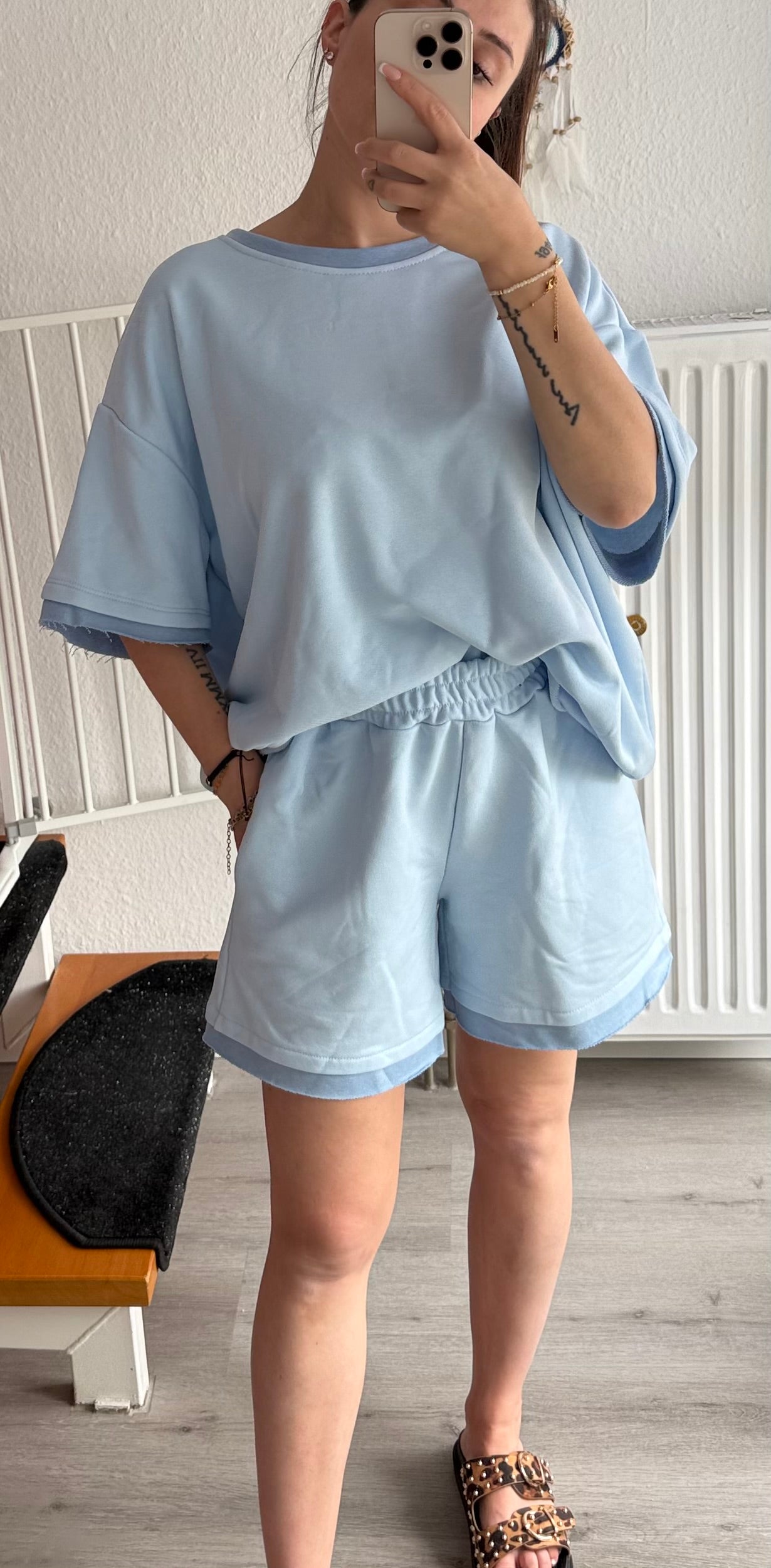ZWEITEILER BLAU